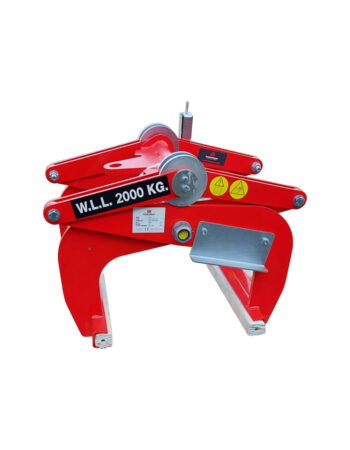 Block scissor clamp for lifting concrete blocks